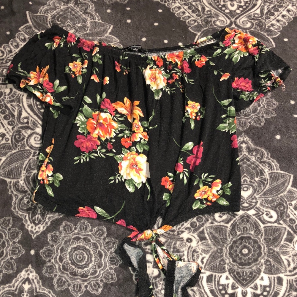Floral crop top